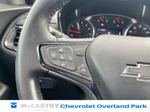 Used 2022 Chevrolet Equinox RS FWD image 11
