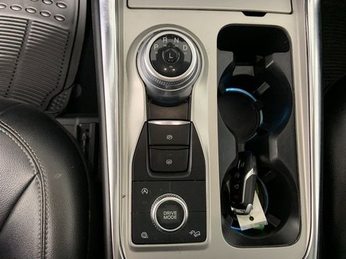 Used 2021 Ford Explorer Limited w/ Equipment Group 301A image 13