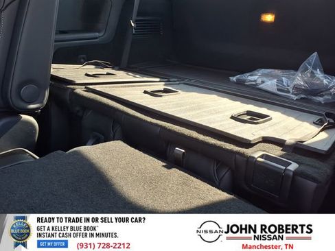 New 2026 Nissan Pathfinder SL w/ SL Premium Package AWD/4WD image 12