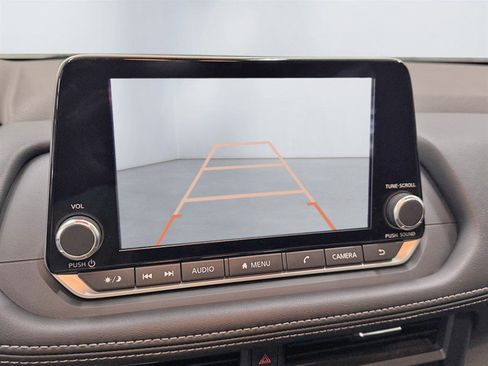 Used 2023 Nissan Rogue S AWD/4WD image 20