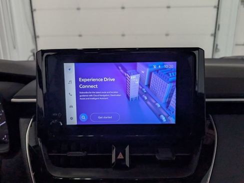 Used 2025 Toyota Corolla LE image 20