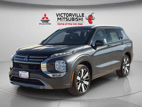 New 2026 Mitsubishi Outlander SEL FWD image 3