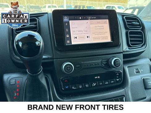 Used 2025 RAM ProMaster 2500 w/ Convenience Group image 5