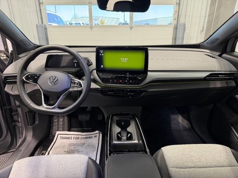 Used 2023 Volkswagen ID.4 Pro image 8