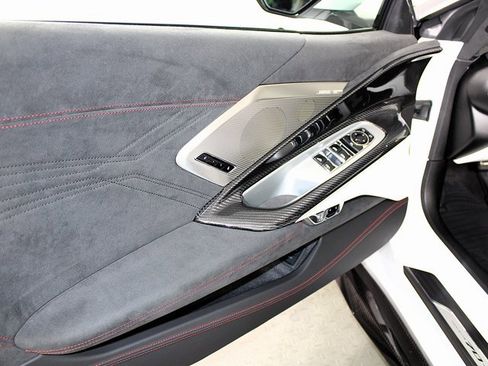 Used 2023 Chevrolet Corvette Z06 image 17