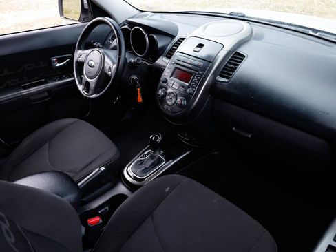 Used 2013 Kia Soul + w/ Eco Pkg image 18