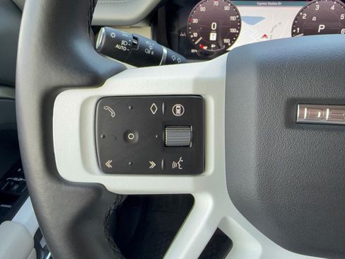 Used 2024 Land Rover Defender 110 S AWD/4WD image 18