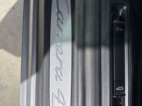 Used 2019 Porsche 911 Carrera 4S image 21