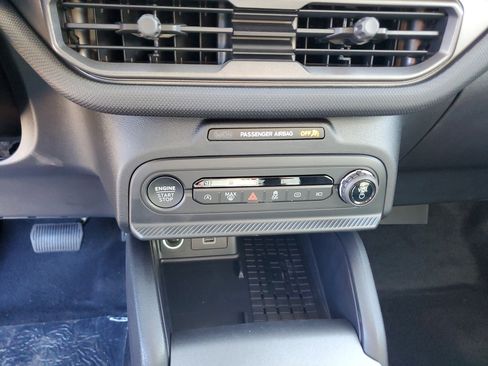 New 2025 Ford Bronco Sport Heritage w/ Convenience Package image 16