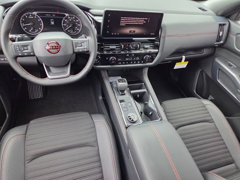 New 2026 Nissan Pathfinder Rock Creek AWD/4WD image 8