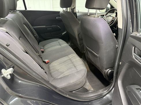 Used 2015 Chevrolet Sonic LT FWD image 22