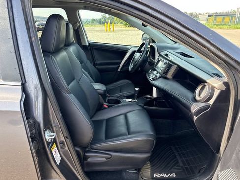 Used 2013 Toyota RAV4 Limited AWD/4WD image 10