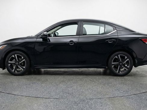 Used 2025 Nissan Sentra SV FWD image 5