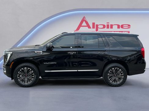 Used 2025 GMC Yukon Elevation AWD/4WD image 2