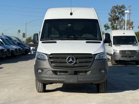 New 2025 Mercedes-Benz Sprinter 3500 image 5