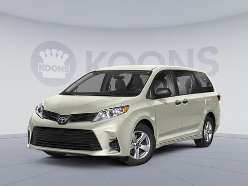 Used 2020 Toyota Sienna XLE AWD/4WD image 1