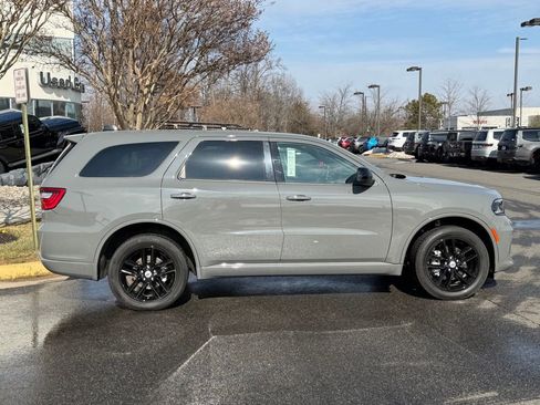 Certified 2025 Dodge Durango GT image 5