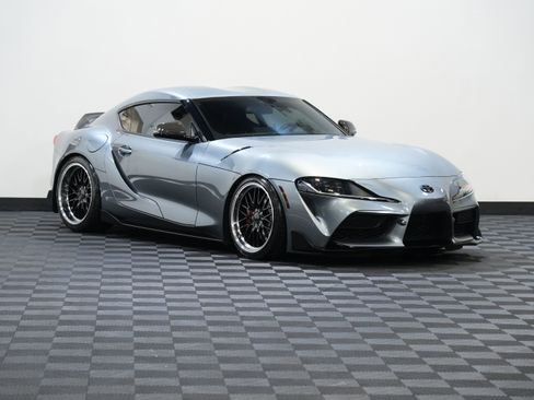 Used 2021 Toyota Supra Premium image 5