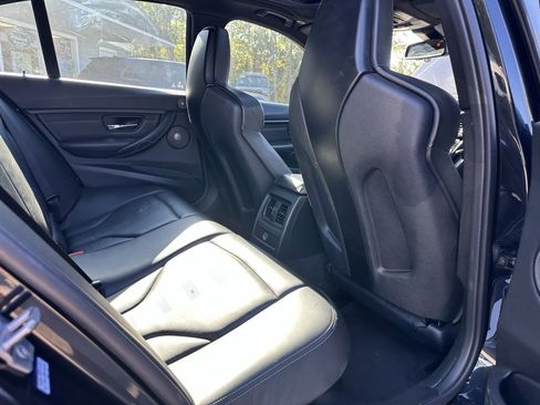 Used 2015 BMW M3 image 33