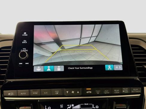 Used 2025 Honda Odyssey Sport-L image 12