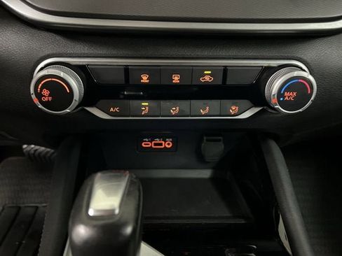 Used 2024 Nissan Altima 2.5 SR image 17