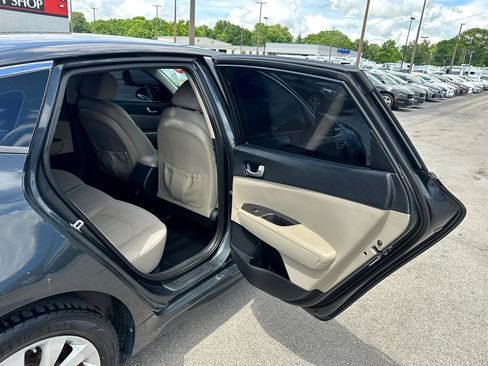 Used 2016 Kia Optima LX w/ Option Group 014 image 11