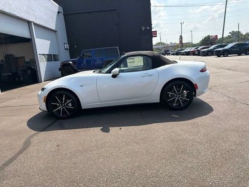 New 2026 MAZDA MX-5 Miata Grand Touring w/ Weather Package RWD image 20