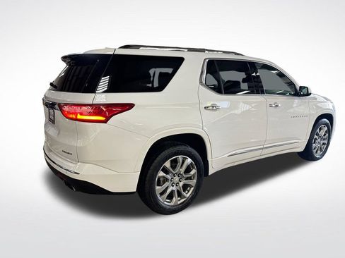 Used 2019 Chevrolet Traverse Premier AWD/4WD image 5