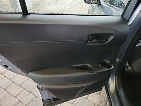 Certified 2024 Toyota Corolla Cross SE image 28