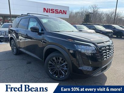 New 2026 Nissan Pathfinder SL w/ SL Premium Package