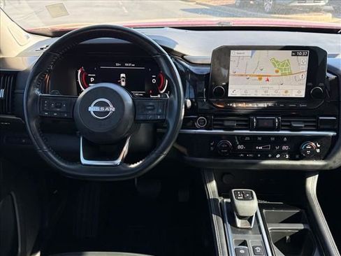 Certified 2023 Nissan Pathfinder Platinum w/ Cargo Package image 12