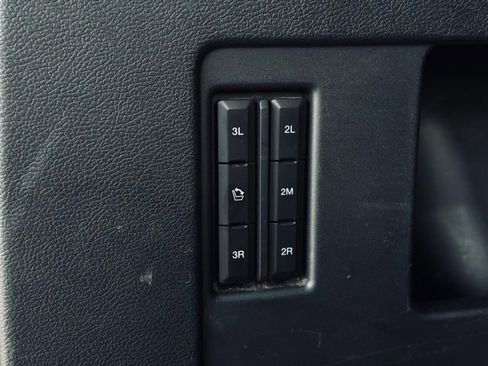 Used 2024 Ford Expedition Limited image 14