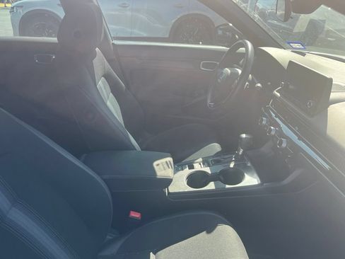 Used 2024 Honda Civic Sport image 4