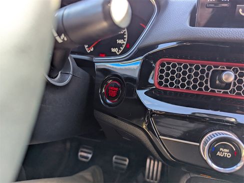 Used 2022 Honda Civic Si image 18