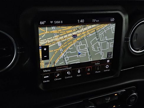 Used 2023 Jeep Wrangler Unlimited Sahara image 11