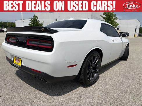 Used 2023 Dodge Challenger R/T Scat Pack RWD image 3