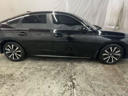 Used 2024 Honda Civic EX-L image 5