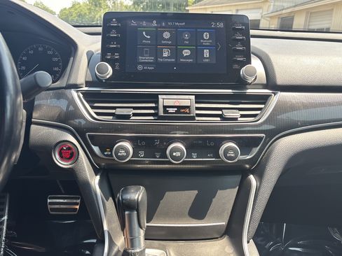 Used 2022 Honda Accord Sport image 17