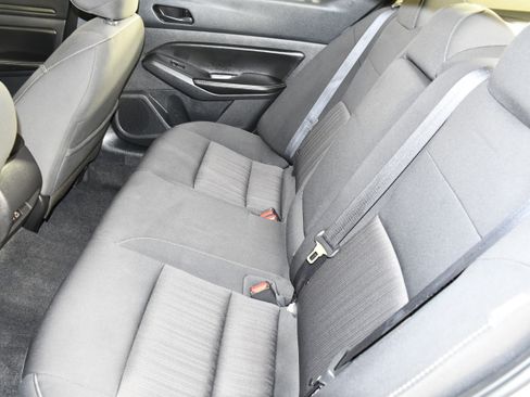 Used 2024 Nissan Altima 2.5 SV FWD image 47