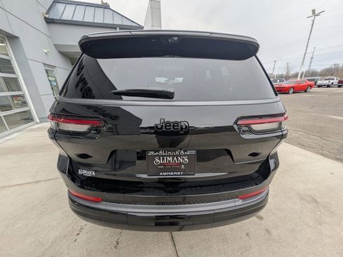 New 2026 Jeep Grand Cherokee L Limited image 10
