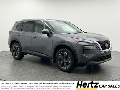 Used 2025 Nissan Rogue SV