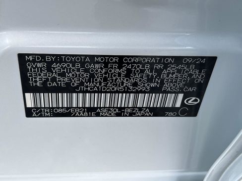 Used 2024 Lexus IS 300 w/ Comfort Package image 34