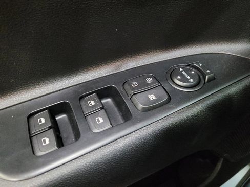 Used 2020 Kia Rio S FWD image 27