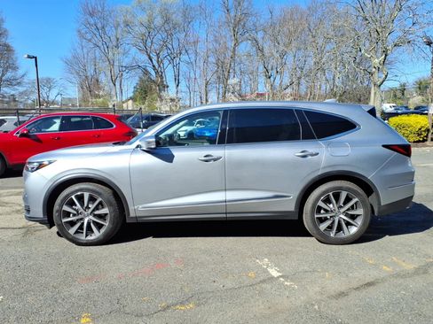 Certified 2026 Acura MDX SH-AWD w/ Technology Package image 4