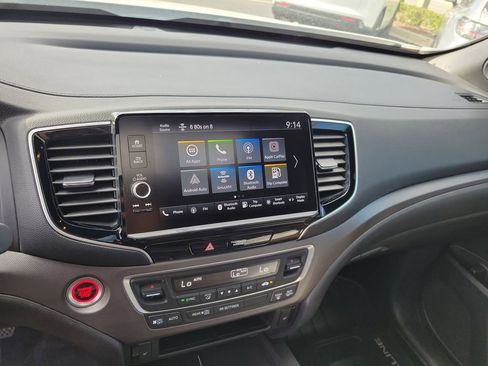 Certified 2024 Honda Ridgeline RTL image 29