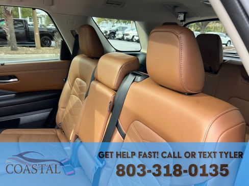 Used 2024 Nissan Pathfinder Platinum w/ Cargo Package image 20
