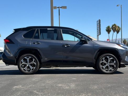 Used 2024 Toyota RAV4 XSE w/ Weather Package AWD/4WD image 3