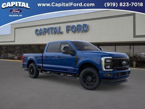New 2026 Ford F250 Lariat w/ Black Appearance Package image 7