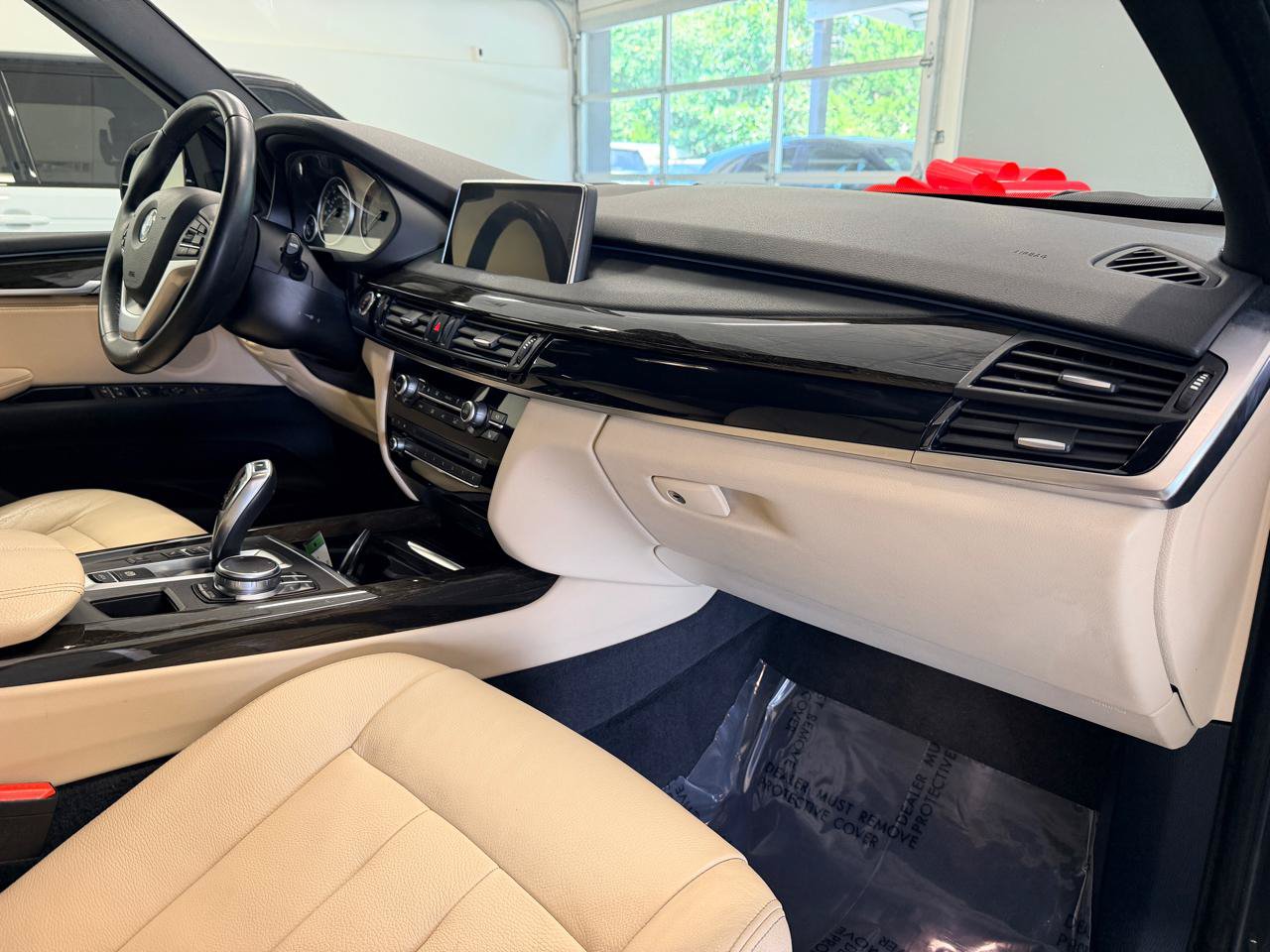 Used 2017 BMW X5 xDrive35i AWD/4WD image 25