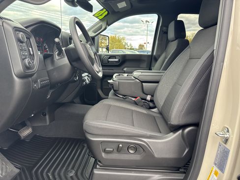 New 2026 Chevrolet Silverado 2500 Custom w/ Custom Value Package image 11